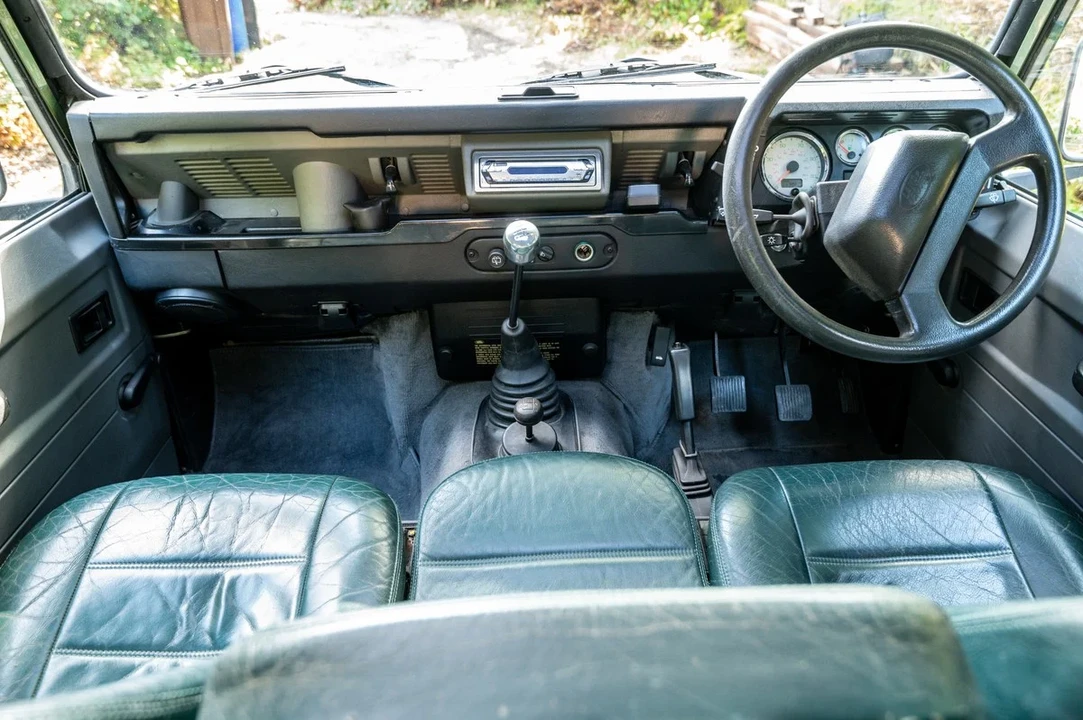 1999 Land Rover Defender 90 - Image 20 of 30
