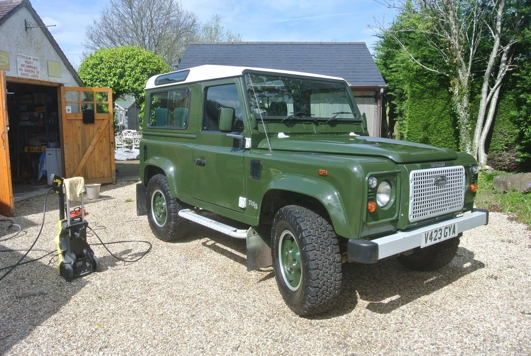 1999 Land Rover Defender 90 - Image 4 of 30