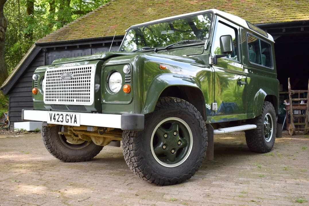1999 Land Rover Defender 90 - Image 17 of 30
