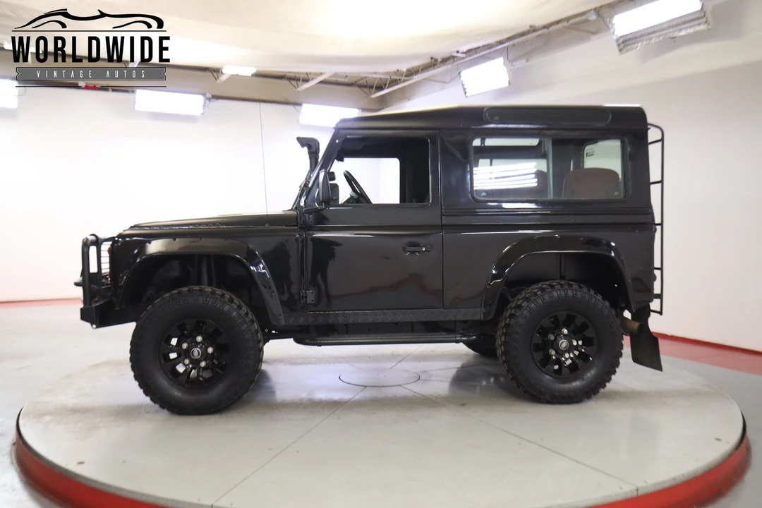 1999 Land Rover Defender 90 - Image 3 of 12