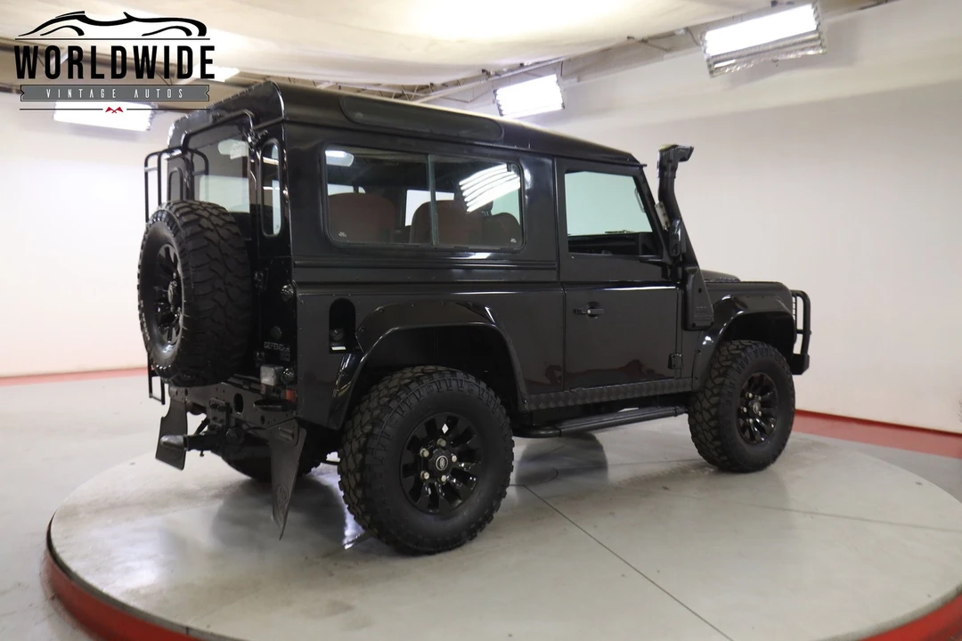 1999 Land Rover Defender 90 - Image 6 of 12