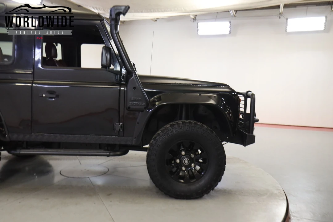 1999 Land Rover Defender 90 - Image 8 of 12