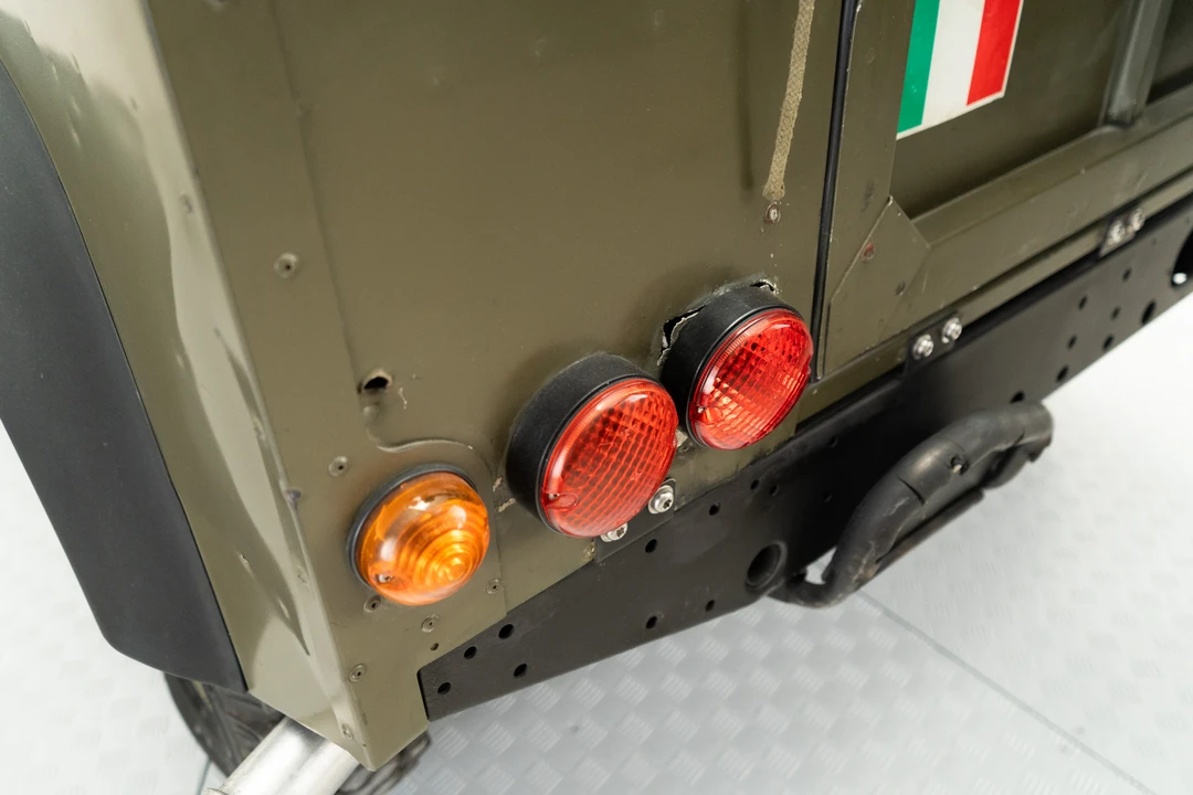 1999 Land Rover Defender 90 - Image 29 of 31