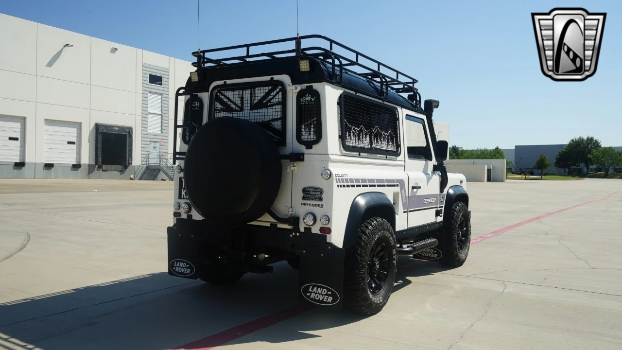 1999 Land Rover Defender 90 - Image 7 of 12
