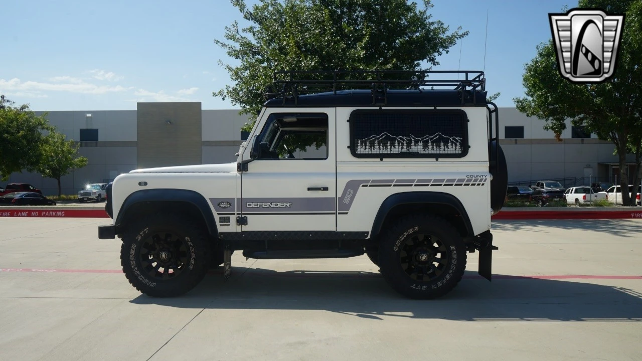1999 Land Rover Defender 90 - Image 4 of 12