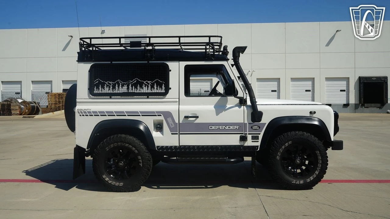 1999 Land Rover Defender 90 - Image 17 of 21