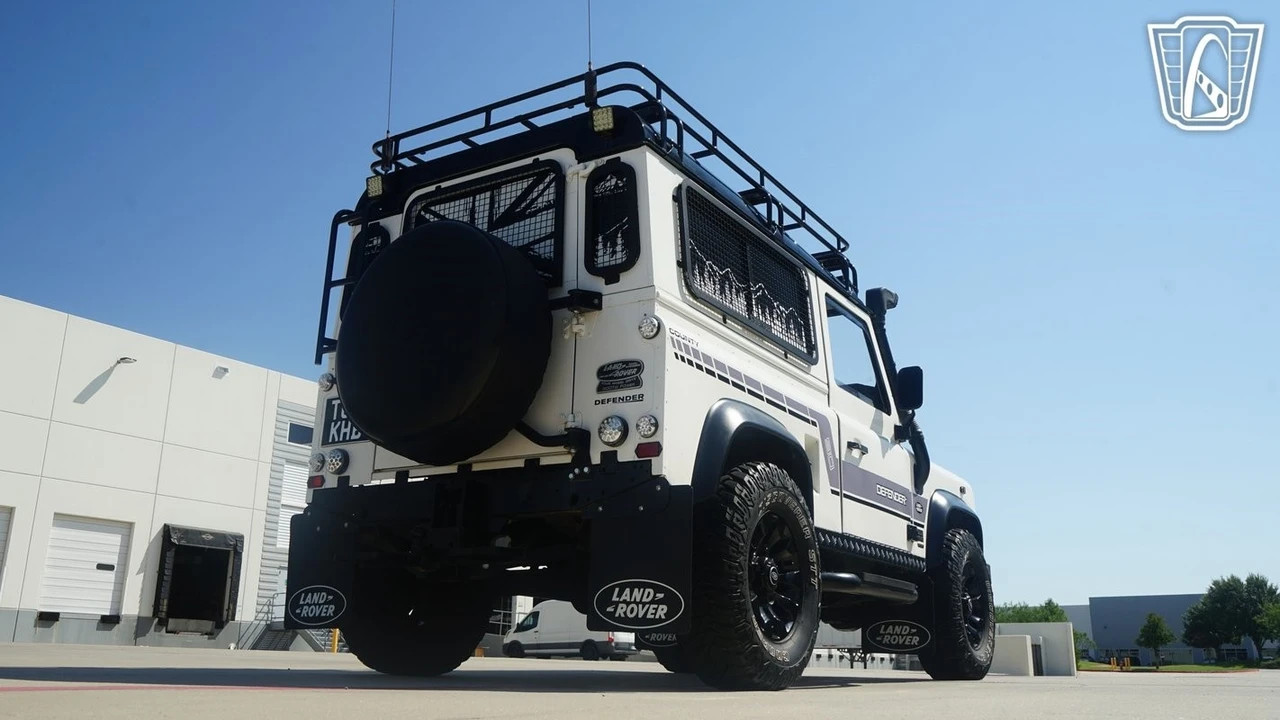 1999 Land Rover Defender 90 - Image 15 of 21