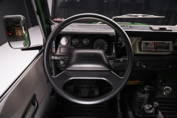 1999 Land Rover Defender 90 - Image 5 of 7