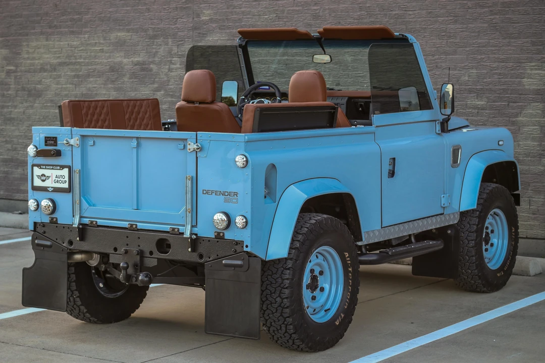 1999 Land Rover Defender 90 - Image 15 of 31