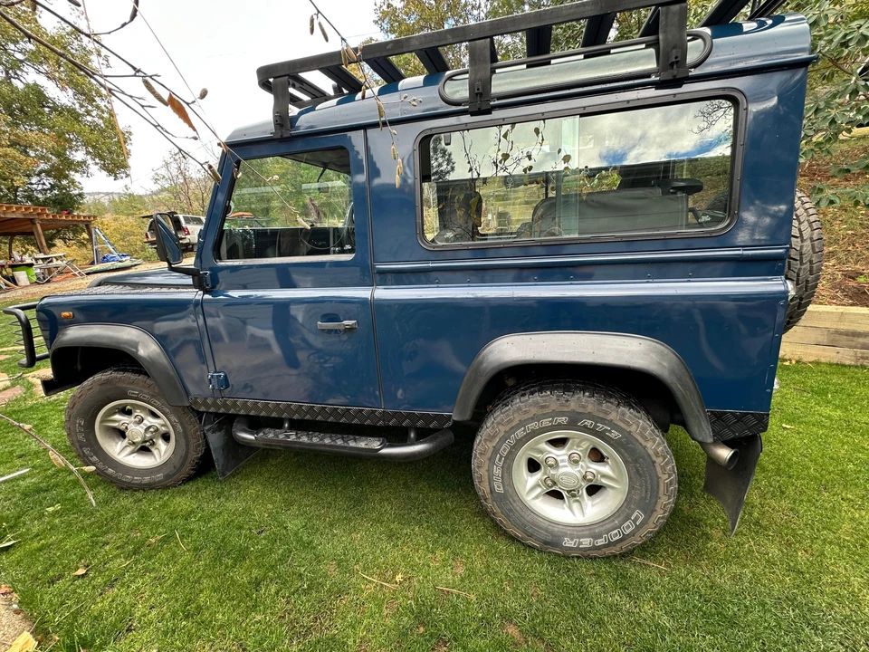1999 Land Rover Defender 90 - Image 7 of 31