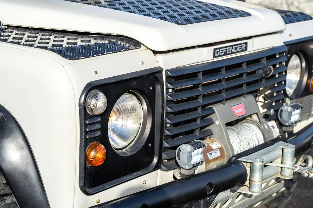 1999 Land Rover Defender 90 - Image 11 of 31