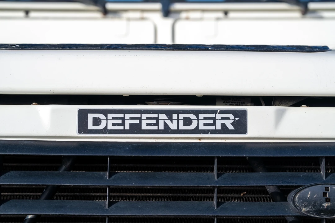1999 Land Rover Defender 90 - Image 14 of 31