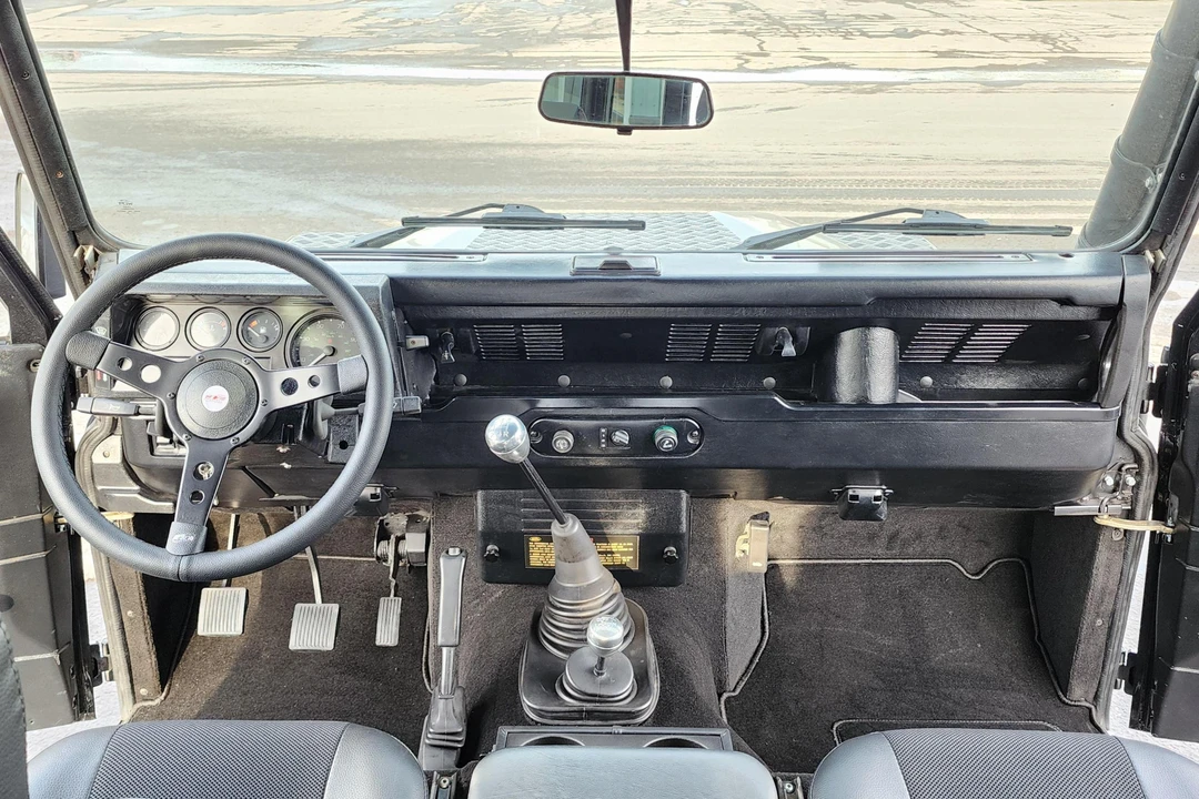 1999 Land Rover Defender 90 - Image 28 of 31