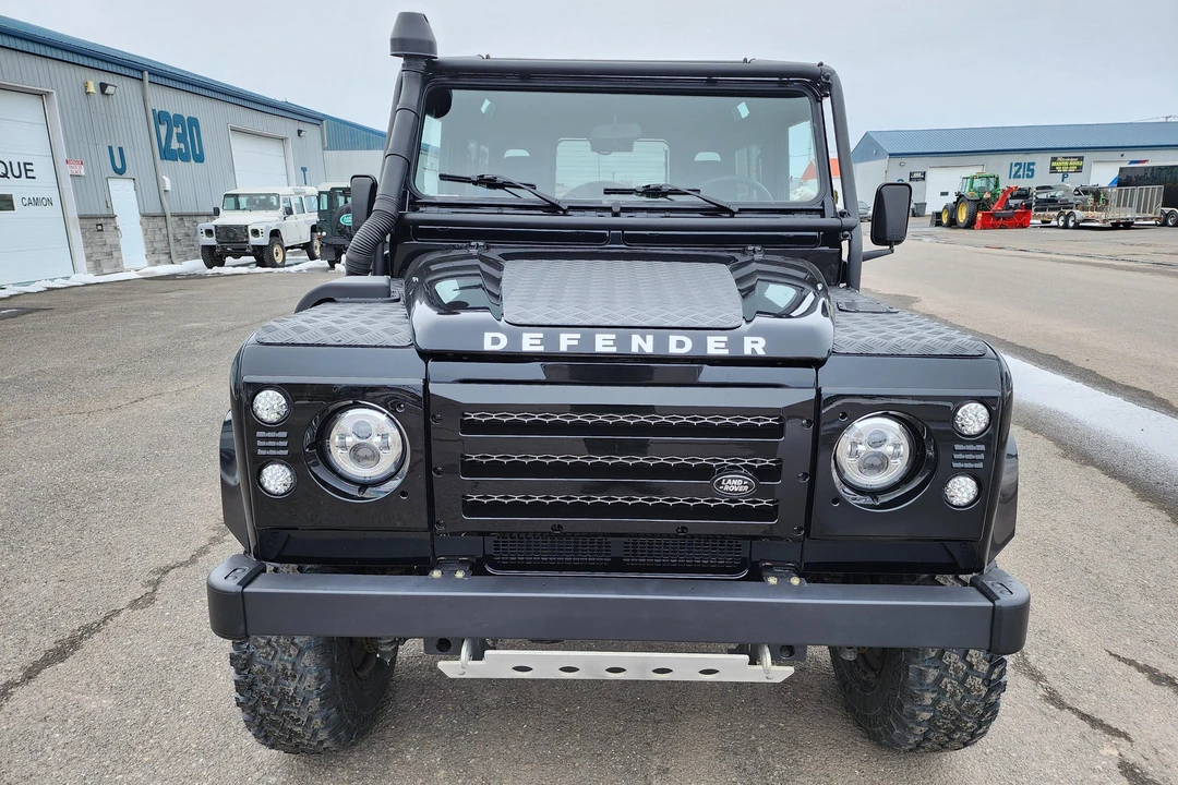 1999 Land Rover Defender 90 - Image 2 of 31
