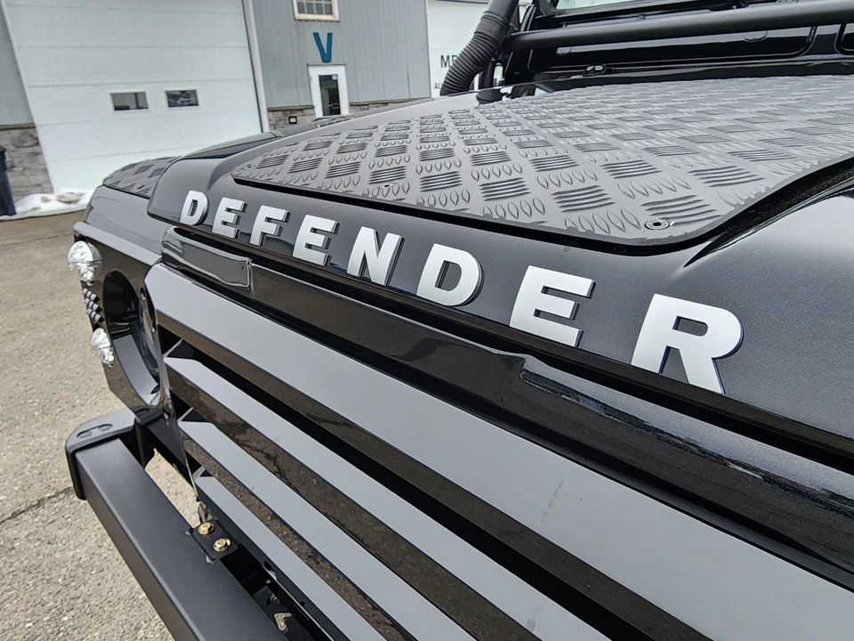 1999 Land Rover Defender 90 - Image 18 of 31