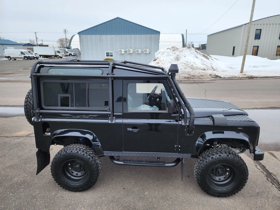 1999 Land Rover Defender 90 - Image 15 of 31