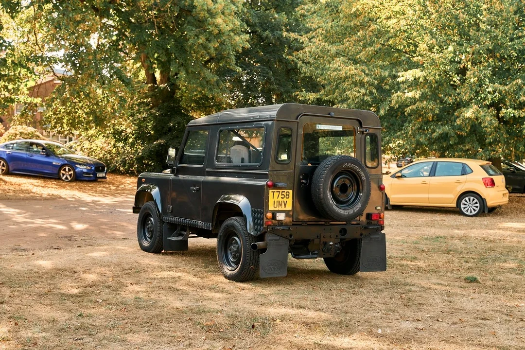 1999 Land Rover Defender 90 - Image 14 of 30