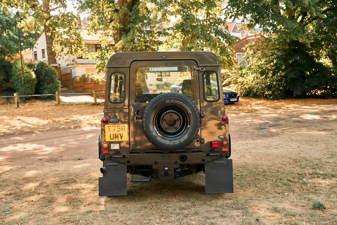 1999 Land Rover Defender 90 - Image 13 of 30