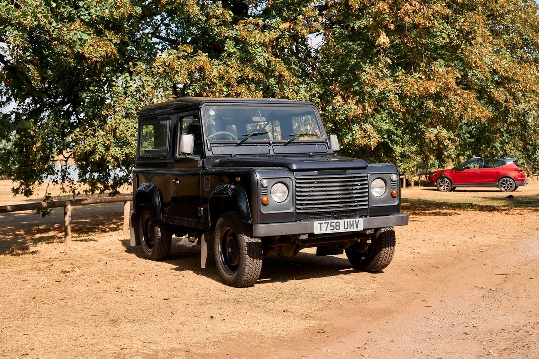 1999 Land Rover Defender 90 - Image 19 of 30