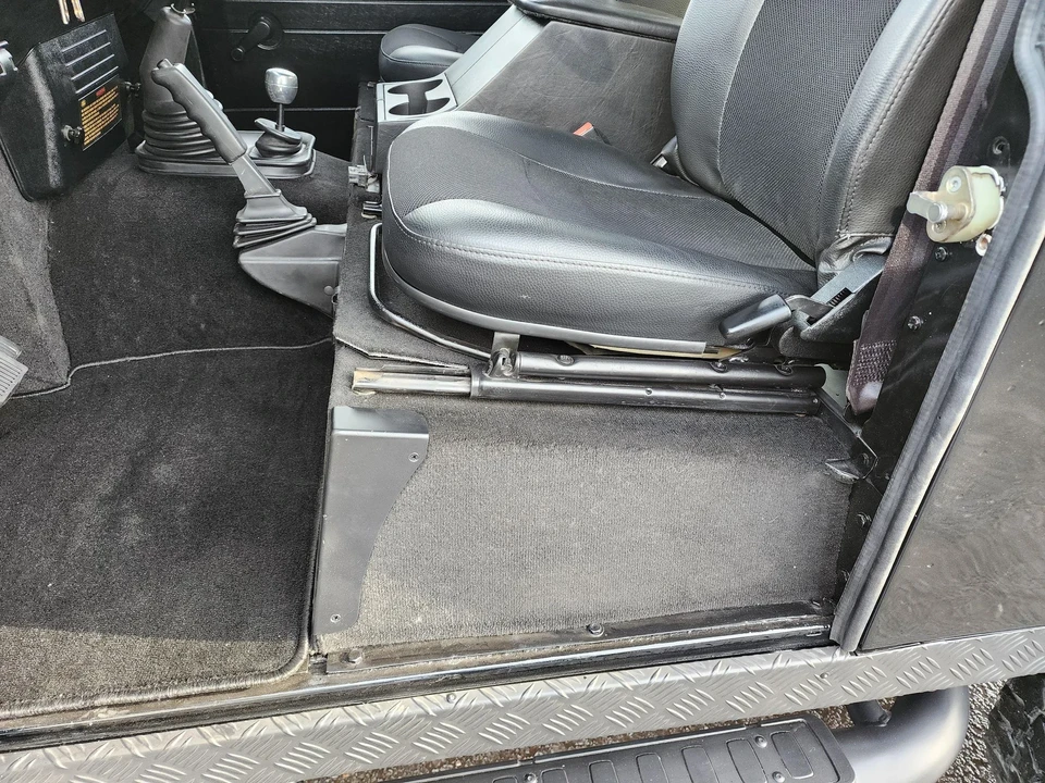 1999 Land Rover Defender 90 - Image 31 of 31