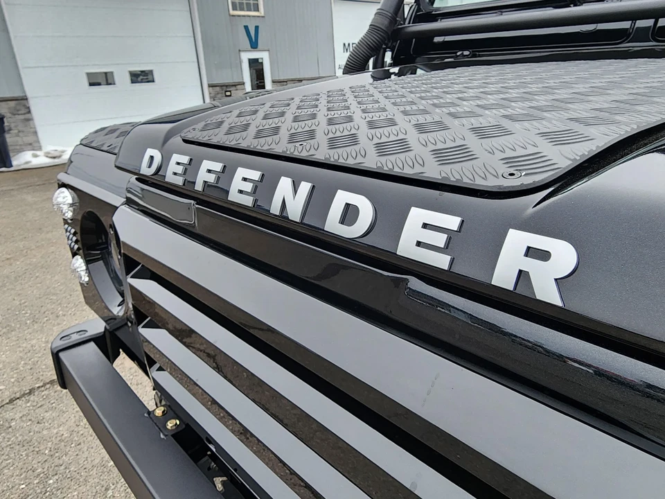 1999 Land Rover Defender 90 - Image 16 of 31