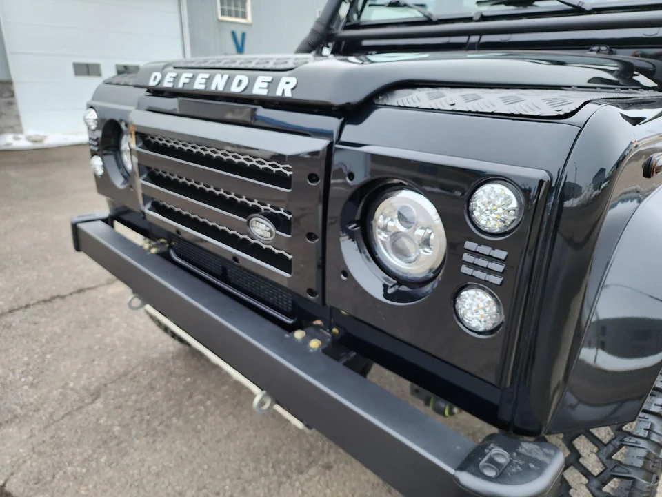 1999 Land Rover Defender 90 - Image 13 of 31