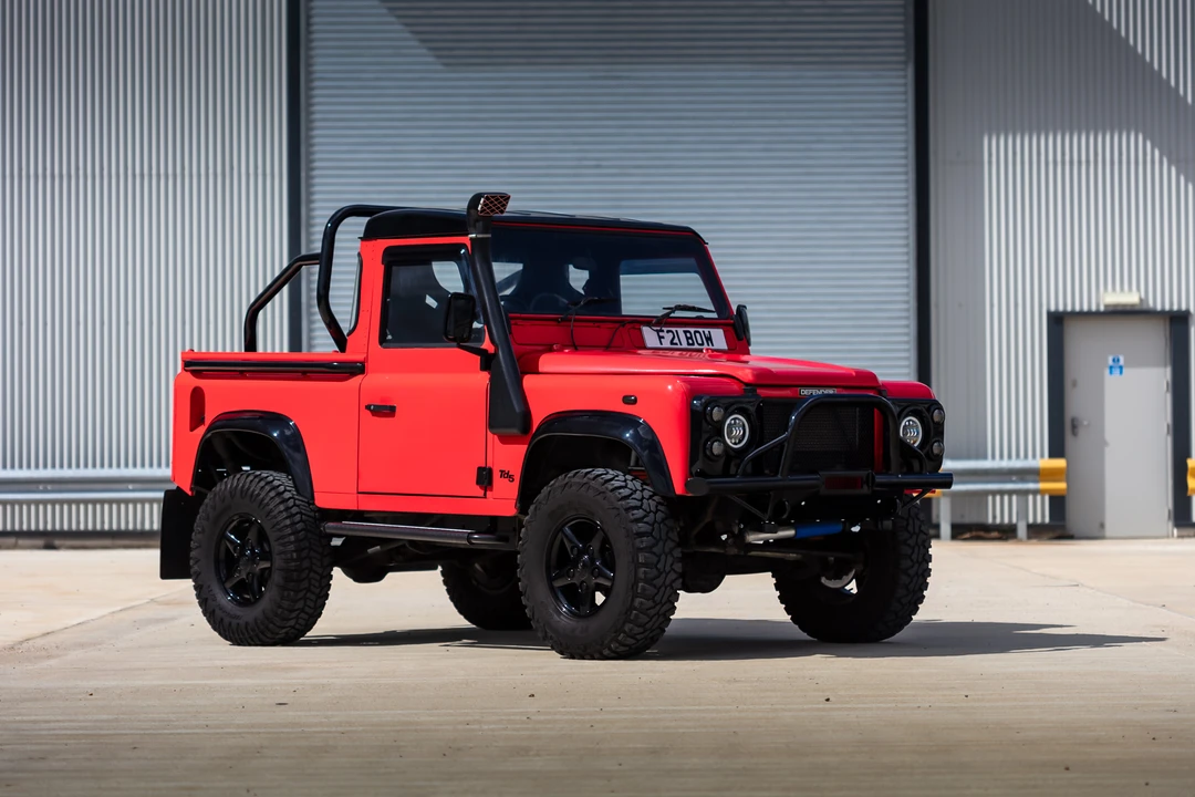 1999 Land Rover Defender 90 - Image 11 of 31