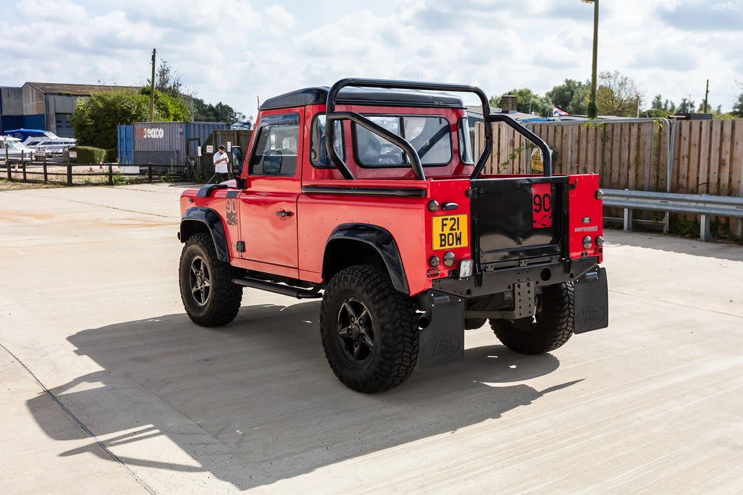 1999 Land Rover Defender 90 - Image 8 of 31