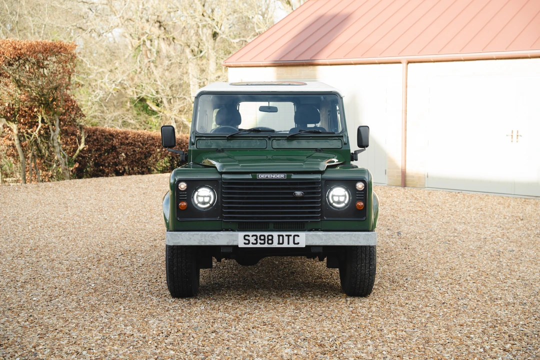 1999 Land Rover Defender 90 - Image 10 of 31