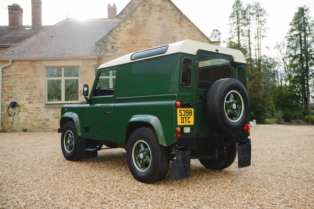 1999 Land Rover Defender 90 - Image 7 of 31