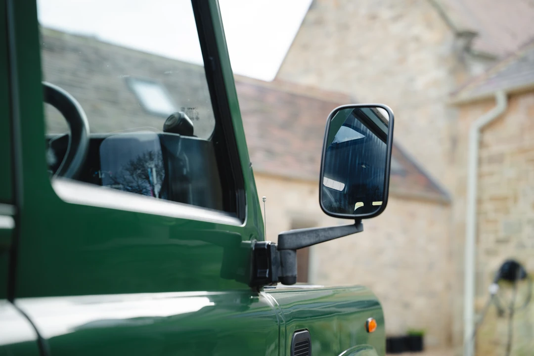1999 Land Rover Defender 90 - Image 24 of 31