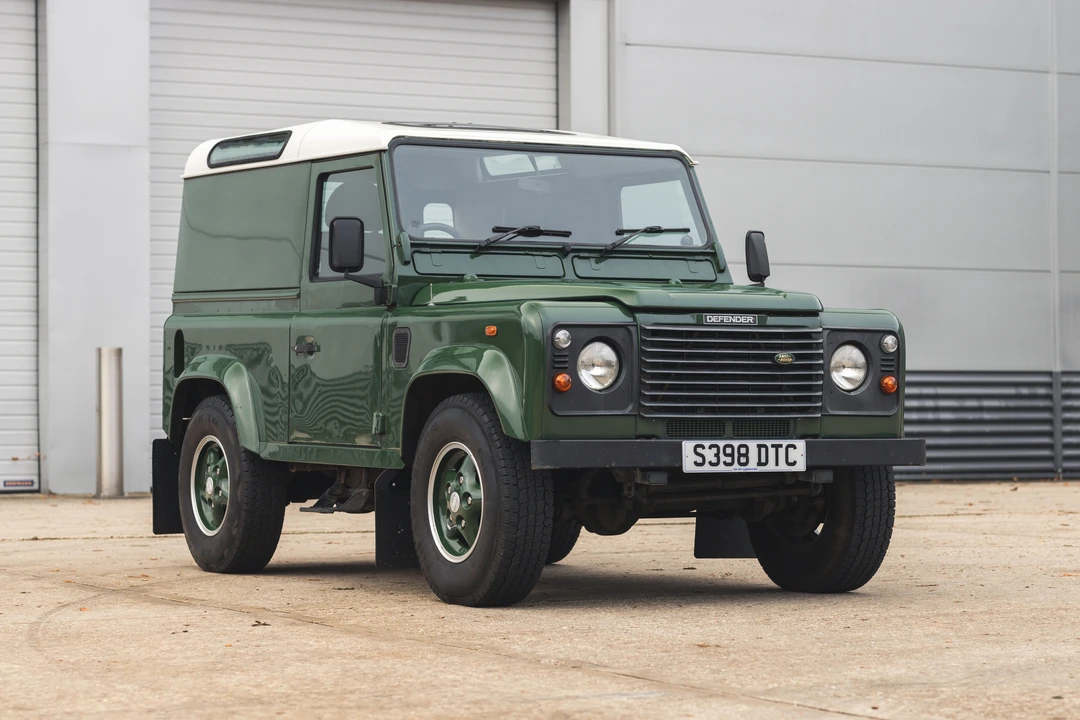 1999 Land Rover Defender 90 - Image 10 of 31