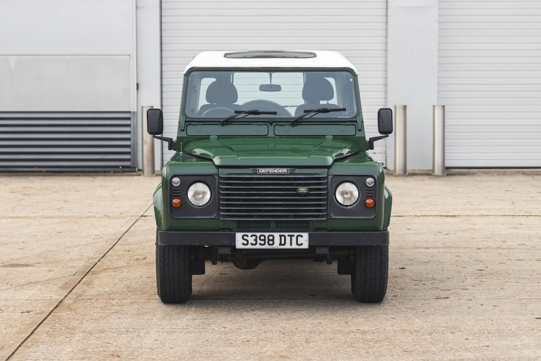 1999 Land Rover Defender 90 - Image 11 of 31