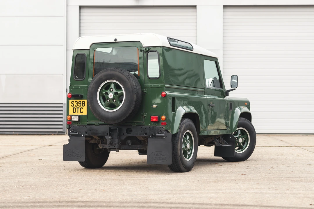 1999 Land Rover Defender 90 - Image 8 of 31