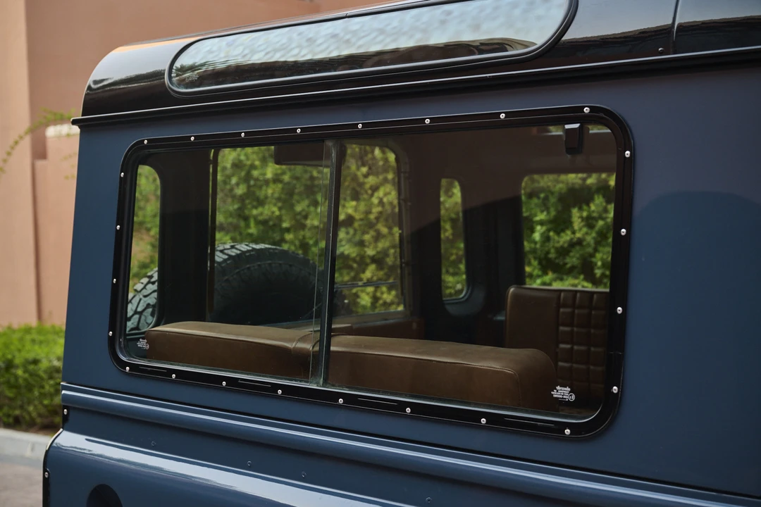 1999 Land Rover Defender 90 - Image 14 of 31