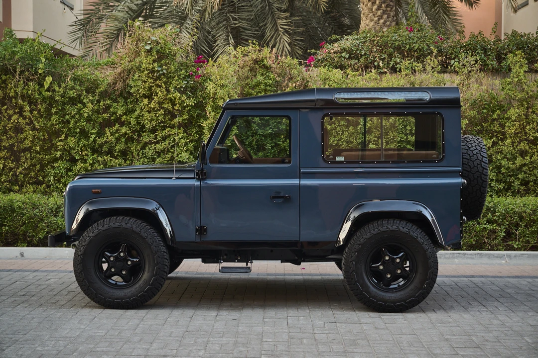 1999 Land Rover Defender 90 - Image 8 of 31