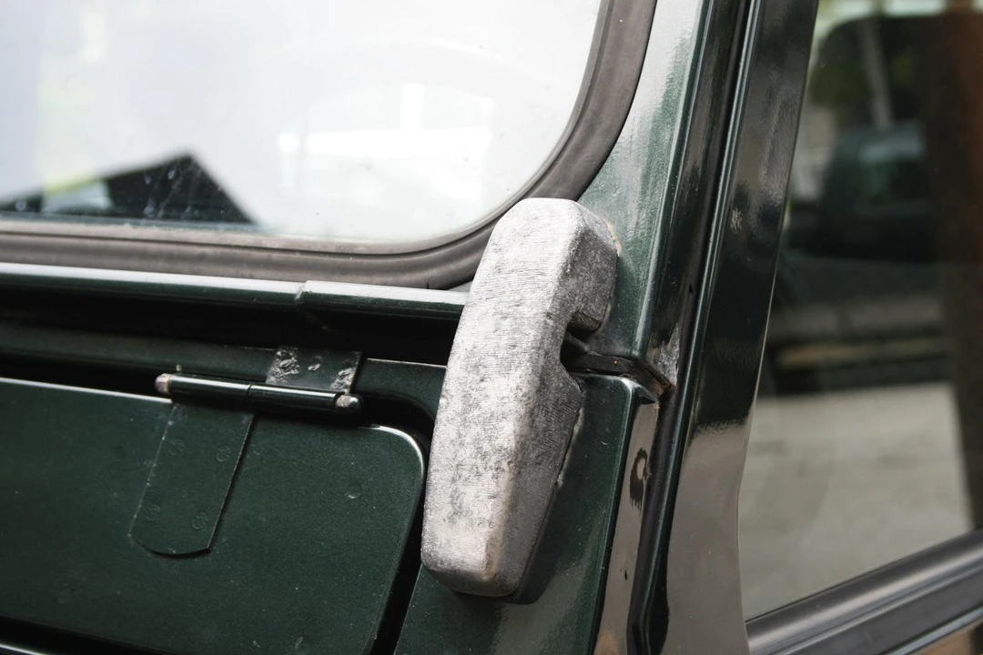 1999 Land Rover Defender 90 - Image 31 of 31