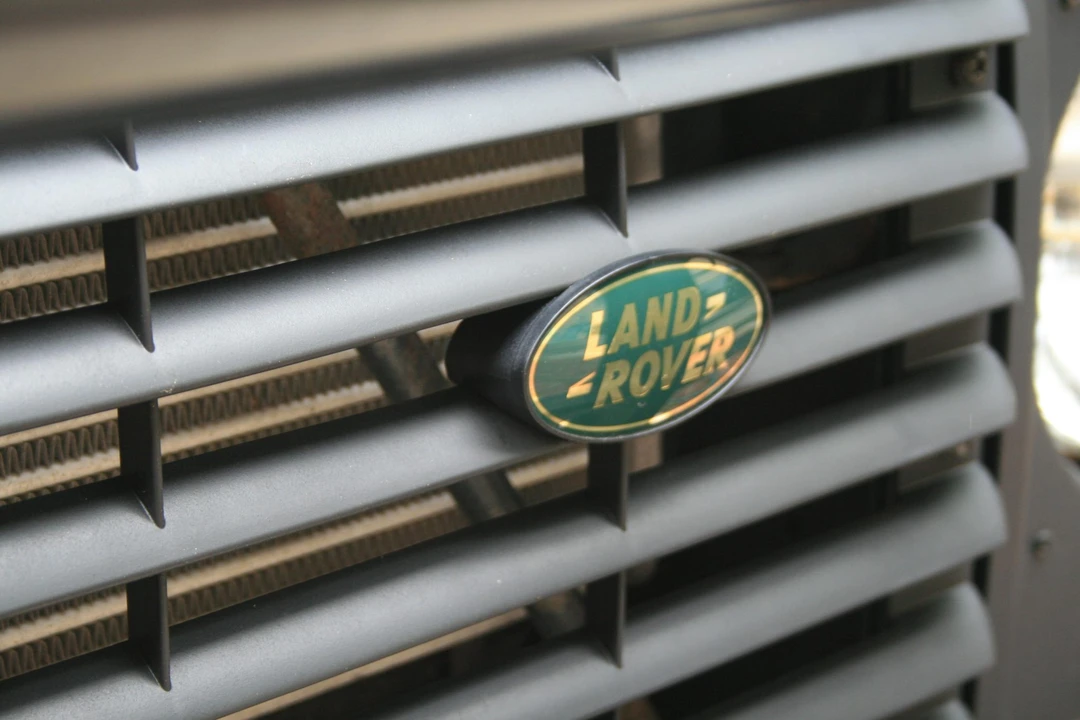1999 Land Rover Defender 90 - Image 18 of 31