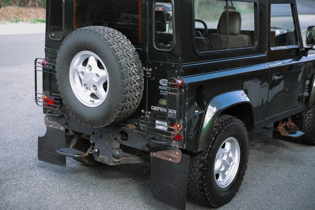 1999 Land Rover Defender 90 - Image 25 of 31
