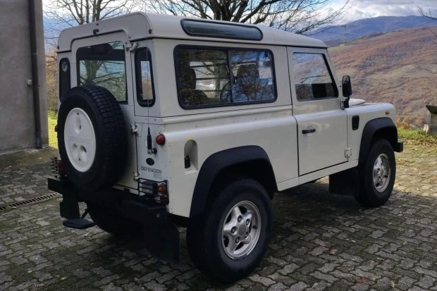 1999 Land Rover Defender 90 - Image 2 of 8