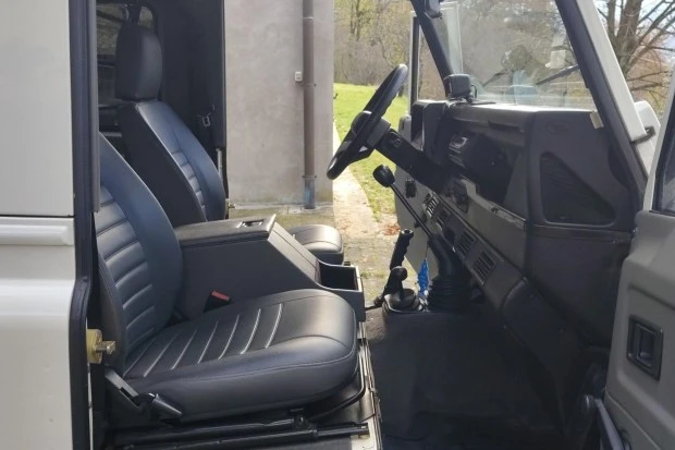 1999 Land Rover Defender 90 - Image 4 of 8