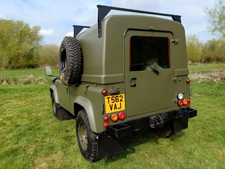 1999 Land Rover Defender 90 - Image 14 of 30