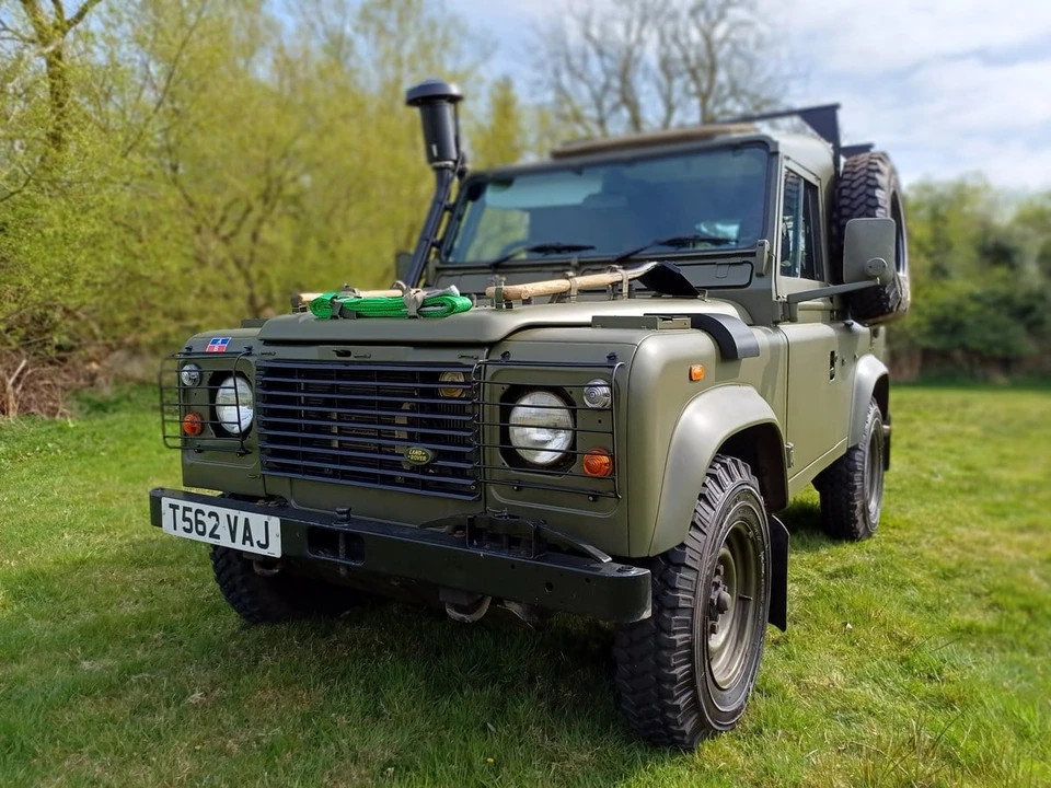 1999 Land Rover Defender 90 - Image 20 of 30