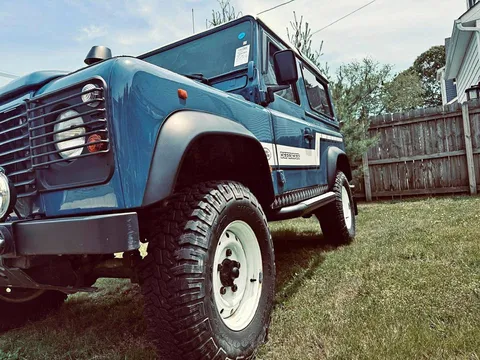 1999 Land Rover Defender 90 X-Dynamic SE Sport Utility 2D