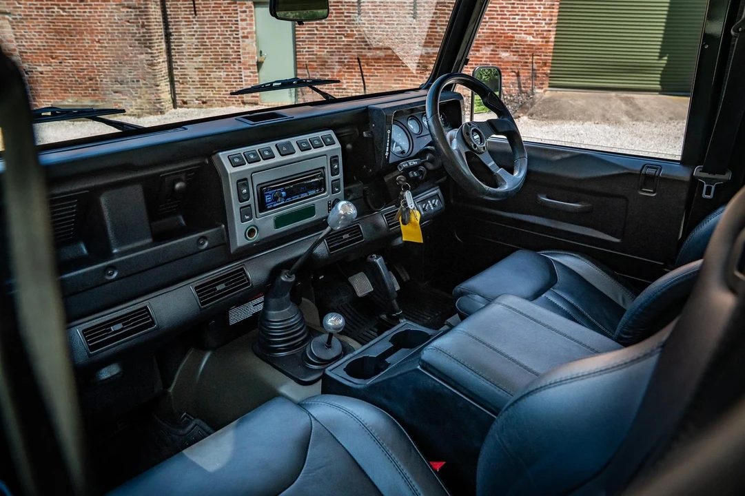 1999 Land Rover Defender 110 - Image 21 of 21