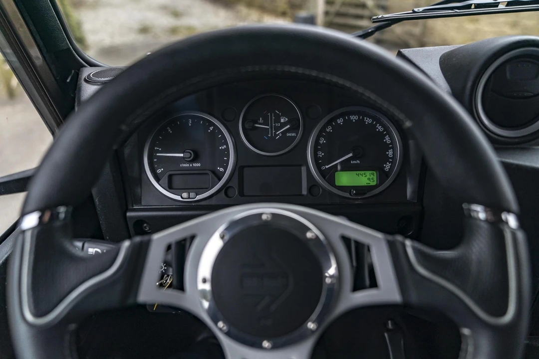 1999 Land Rover Defender - Image 23 of 31