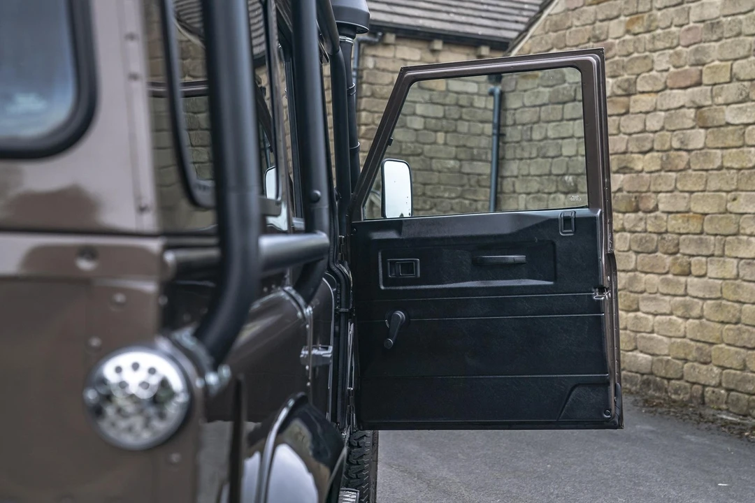 1999 Land Rover Defender - Image 26 of 31