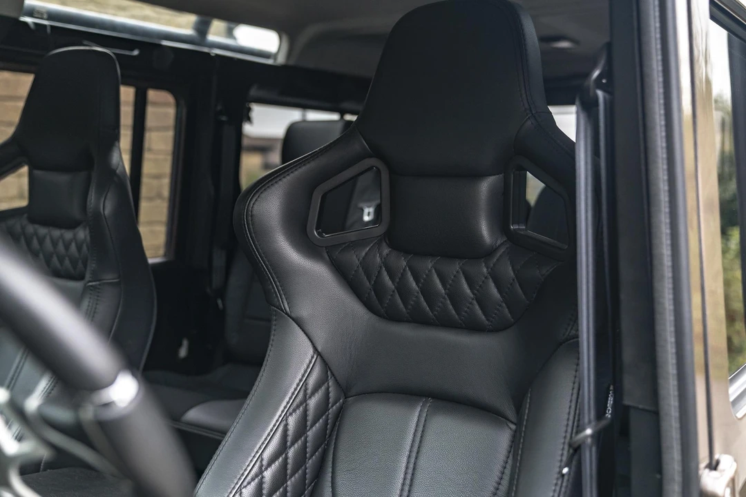 1999 Land Rover Defender - Image 17 of 21