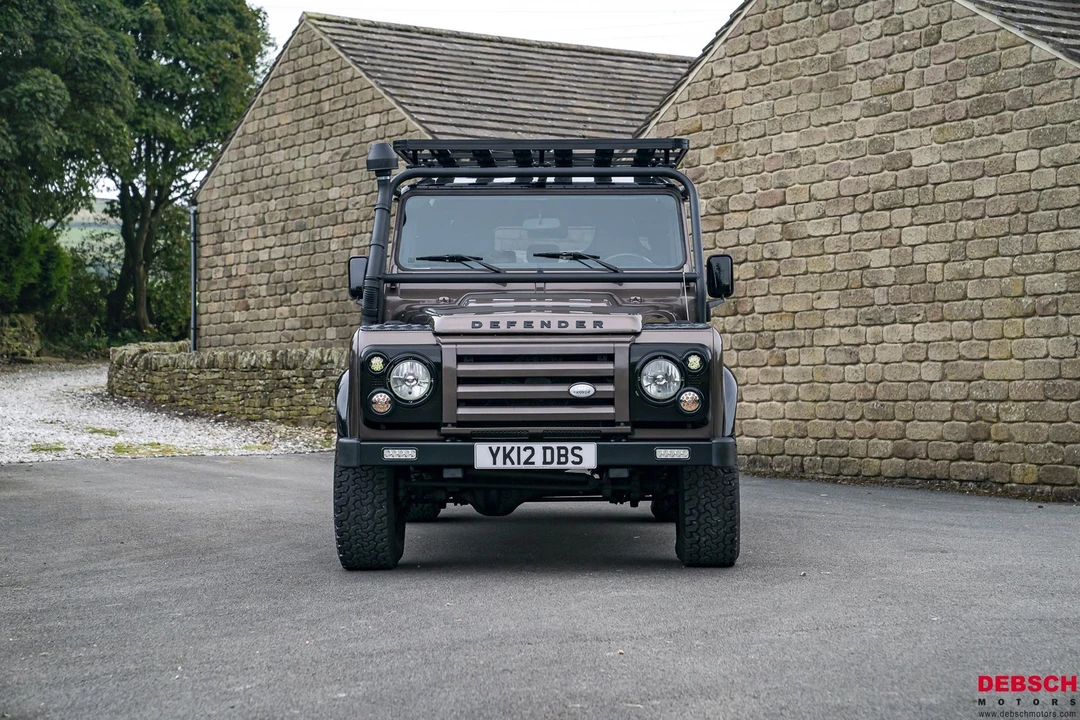 1999 Land Rover Defender - Image 5 of 21