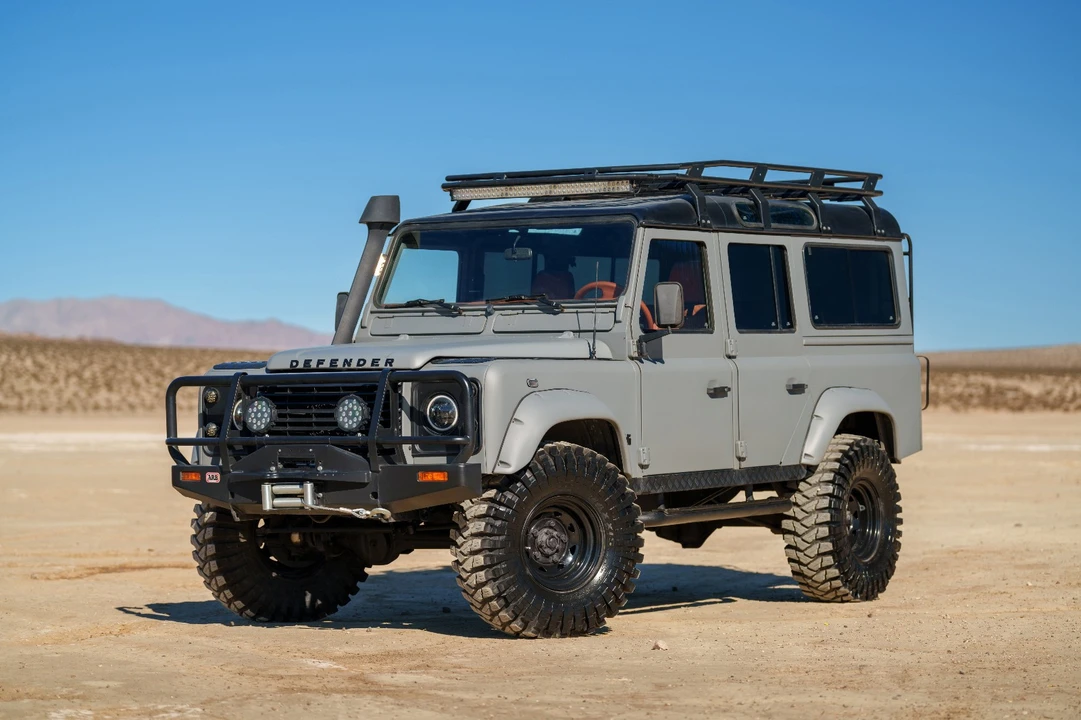 1999 Land Rover Defender 110 - Image 2 of 21